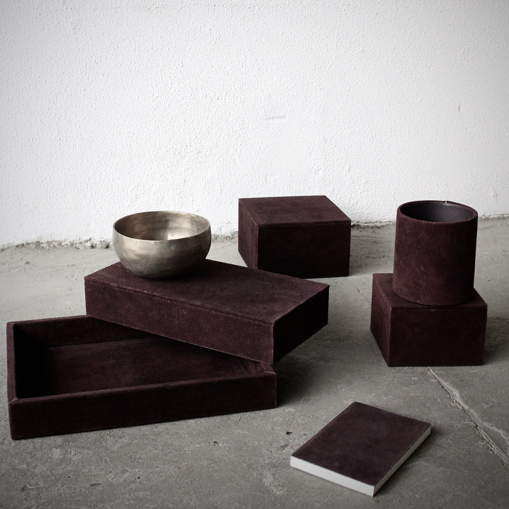 
                  
                    notabilia pencil holder, aubergine
                  
                