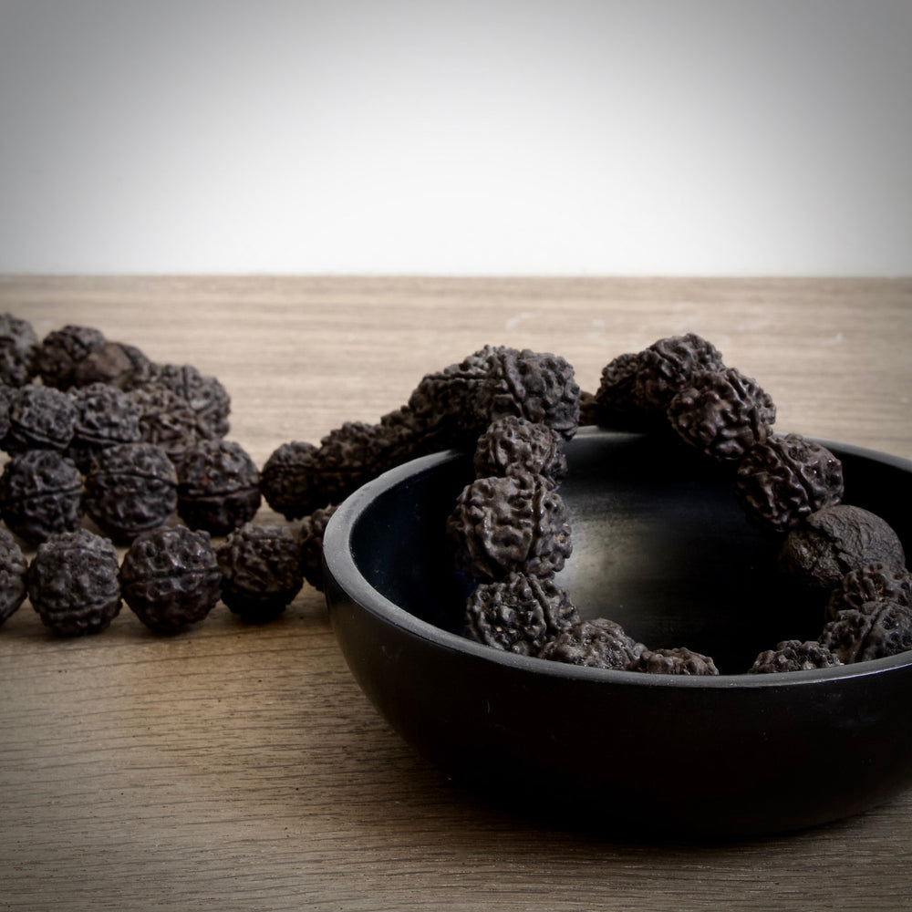 
                  
                    marblelous bowl, black
                  
                