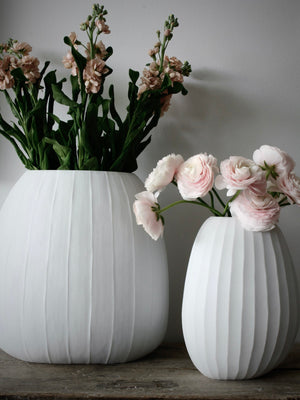 
                  
                    Organic vase, opal white
                  
                