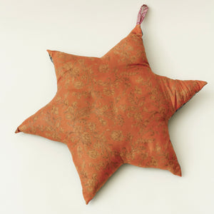 
                  
                    SUSTAIN vintage silk star, large
                  
                