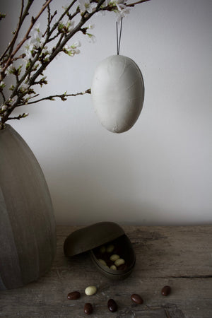 
                  
                    fill me eggs - set of 4, nude grey
                  
                