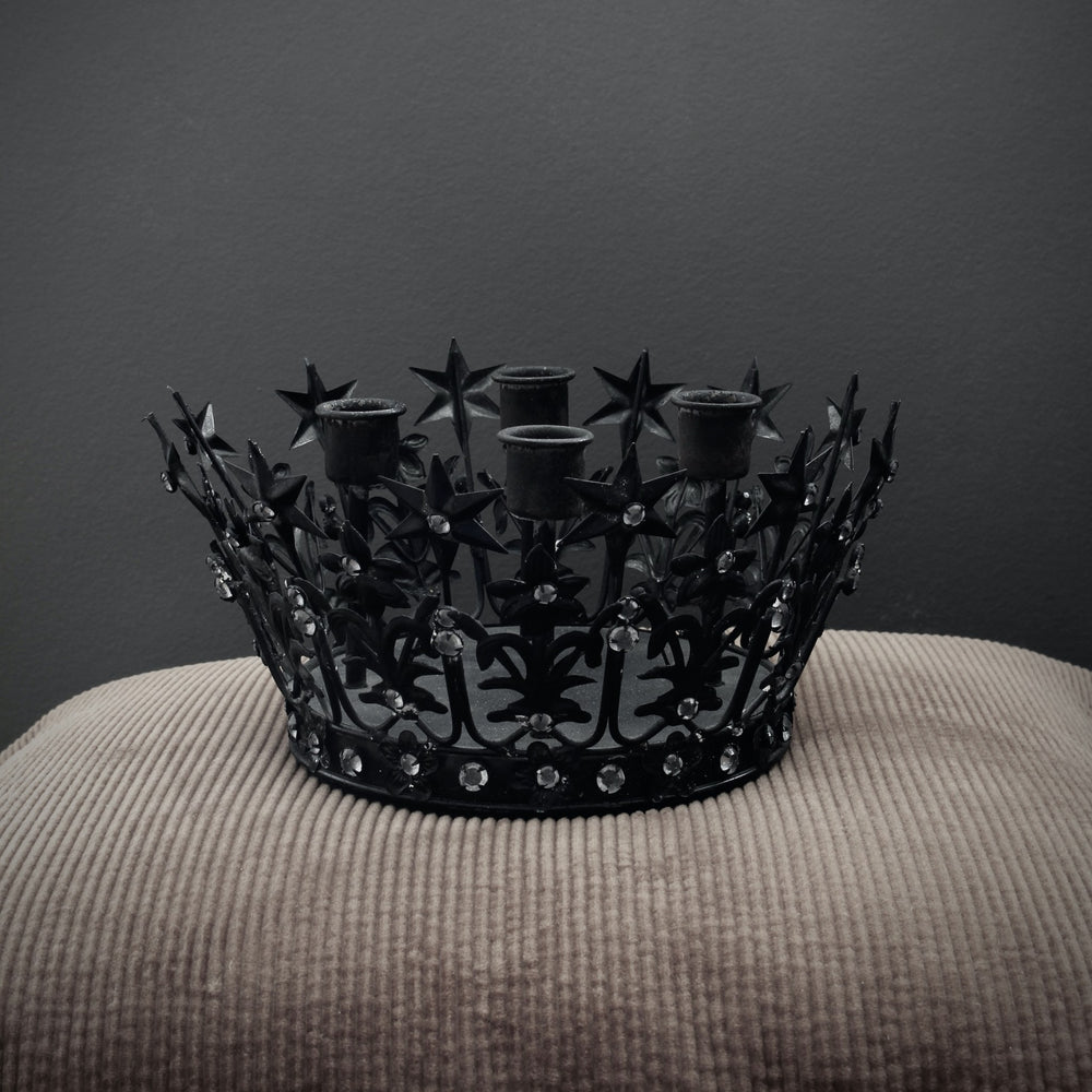 
                  
                    NOSTALGIA advent crown, black
                  
                